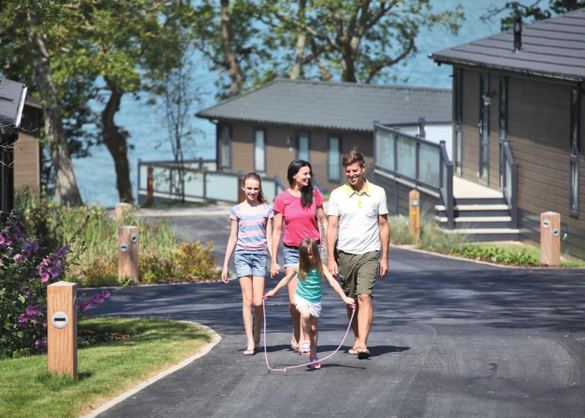 Отель Woodside Coastal Retreat Fishbourne  Экстерьер фото