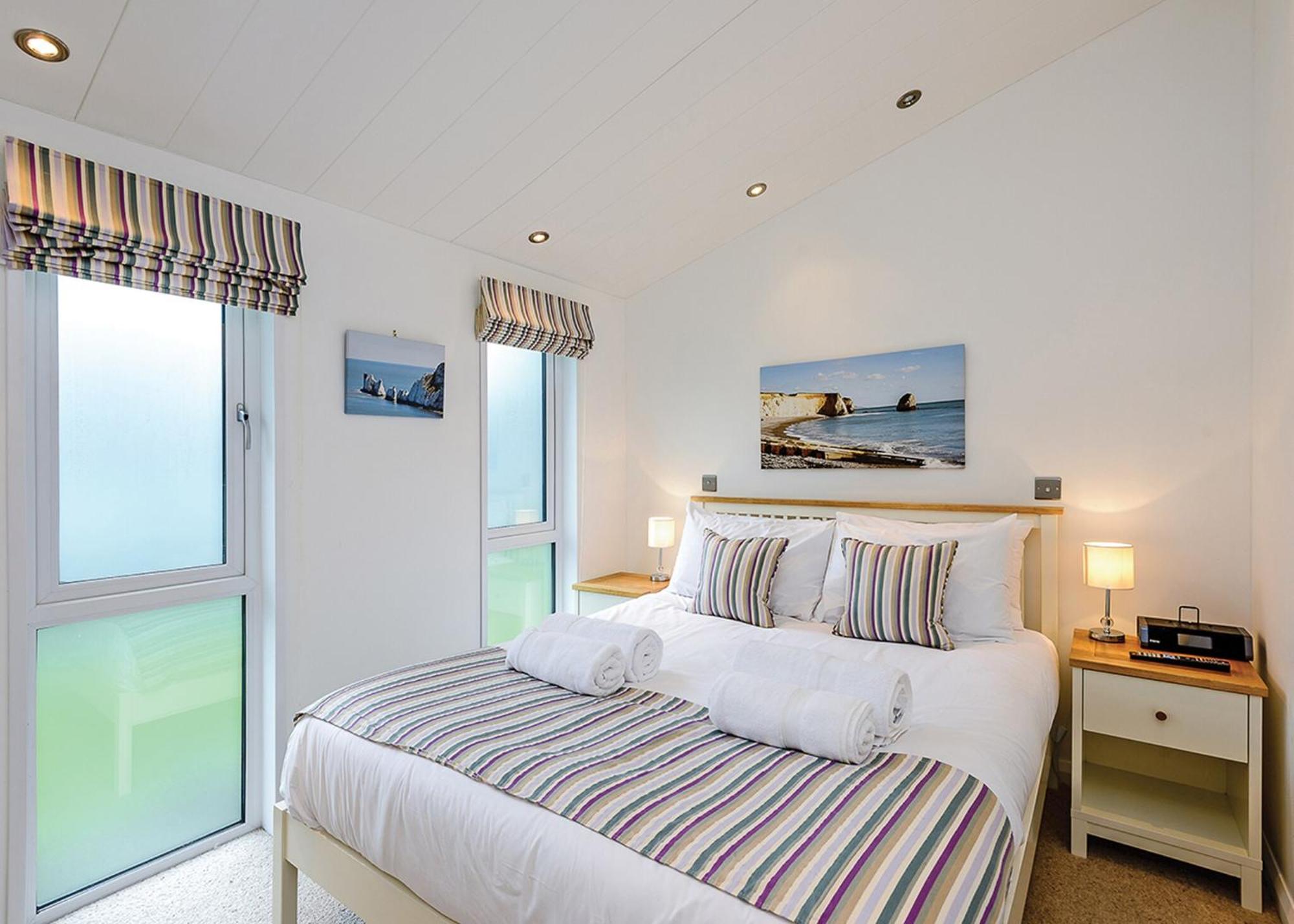 Отель Woodside Coastal Retreat Fishbourne  Номер фото